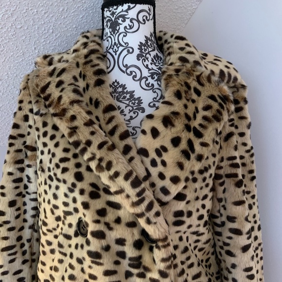 AVEC LES FILLES Leopard Plush Car Coat - Picture 5 of 8